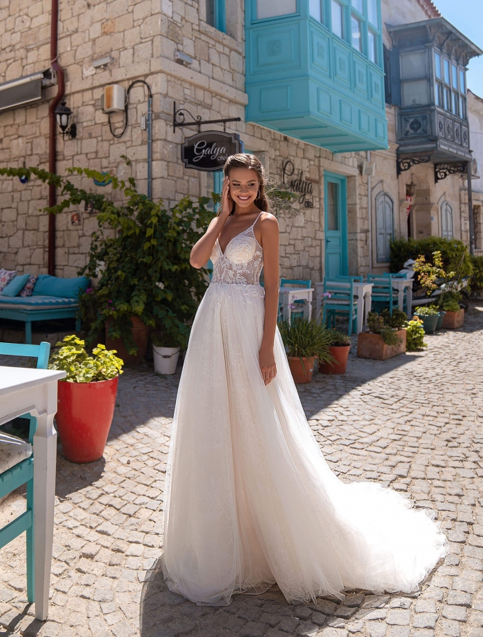 Пион - свадебное платье