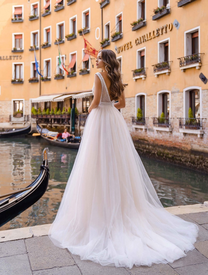 Деми - свадебное платье