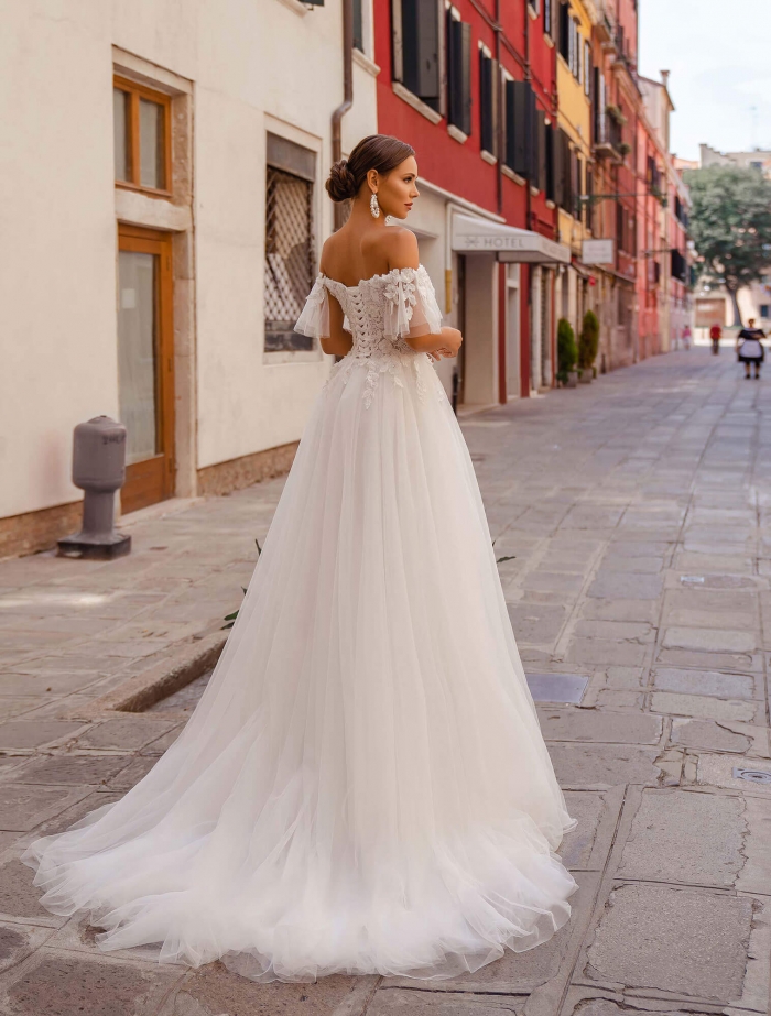 Земфира - свадебное платье